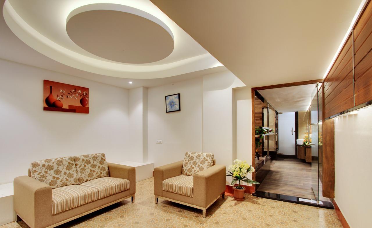 White Castle Boutique Apartment Hotel Bangalore Exterior photo