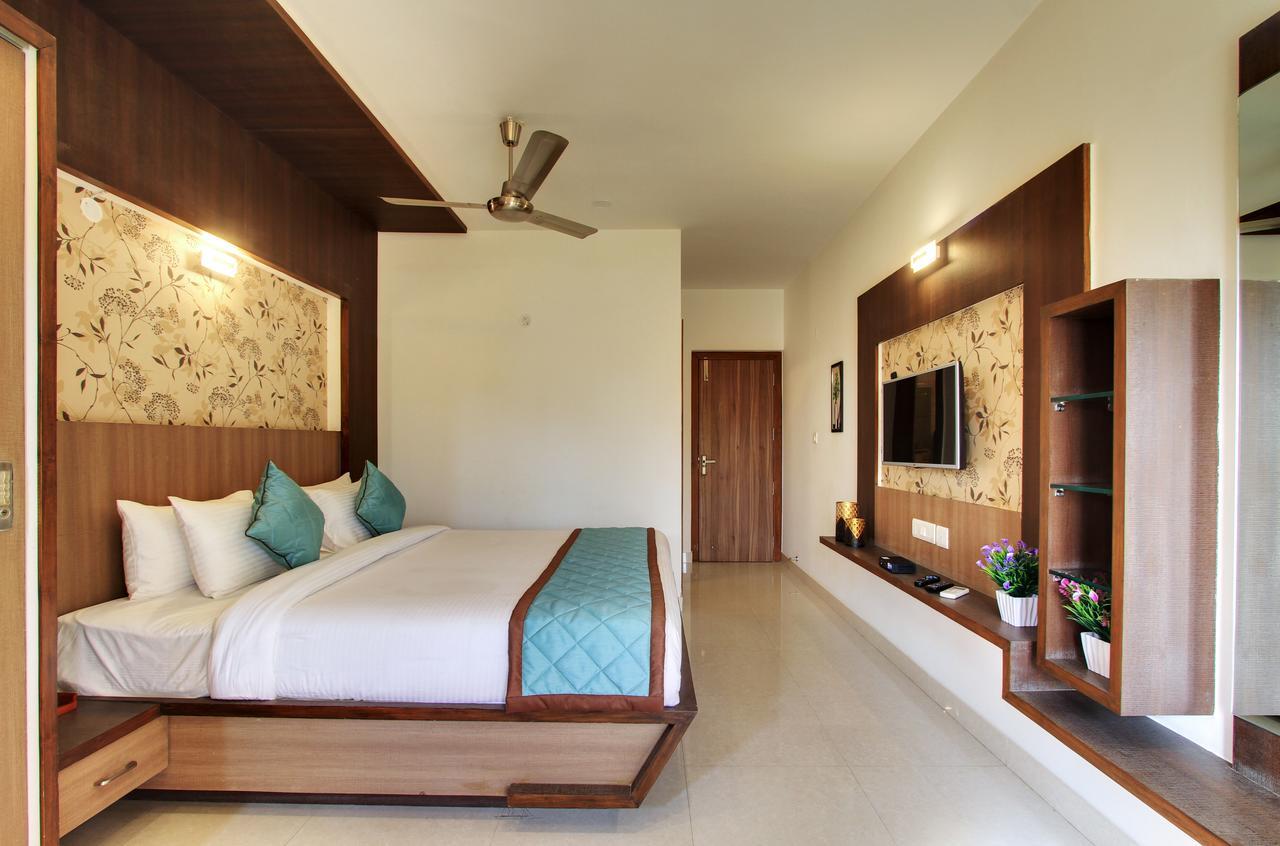 White Castle Boutique Apartment Hotel Bangalore Exterior photo