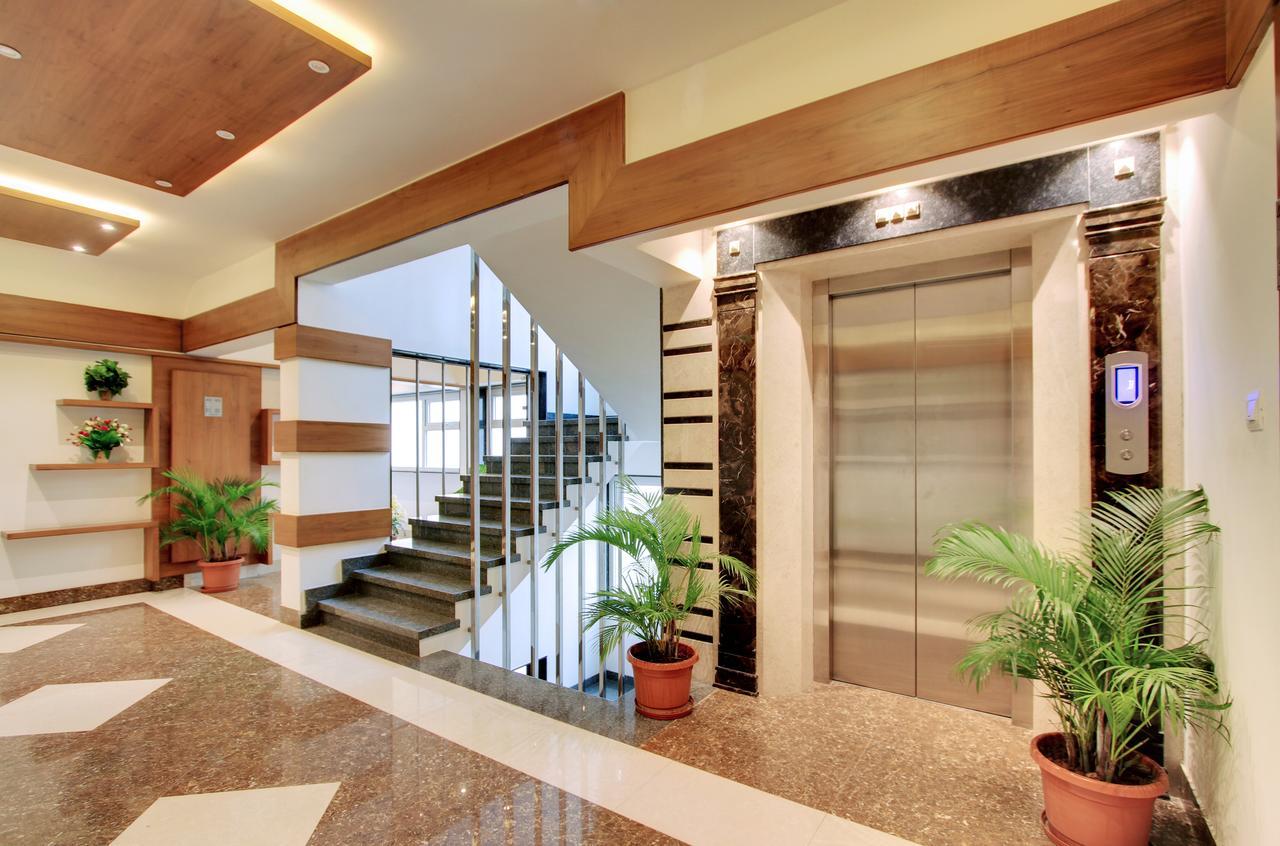 White Castle Boutique Apartment Hotel Bangalore Exterior photo