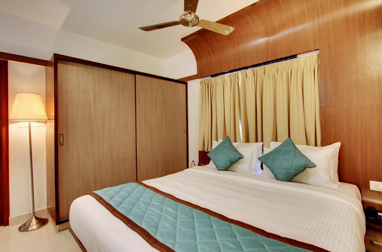 White Castle Boutique Apartment Hotel Bangalore Exterior photo